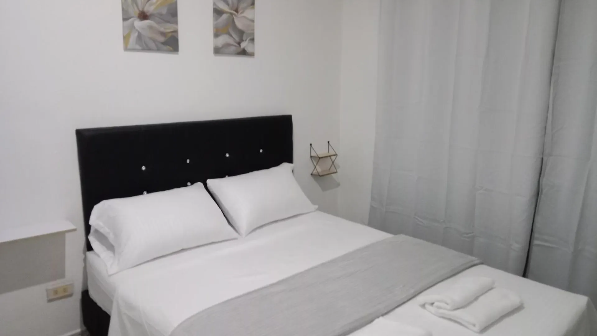 Casa Hotel Sweet Home Medellin Colombia
